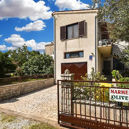 Mauro 2360 Apartmán Rakalj